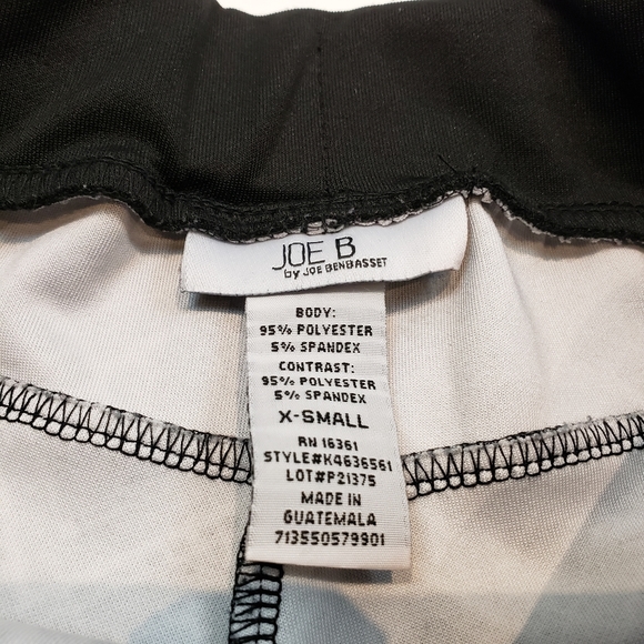 2/$18 Joe Benbasset Print Leggings - Picture 4 of 5